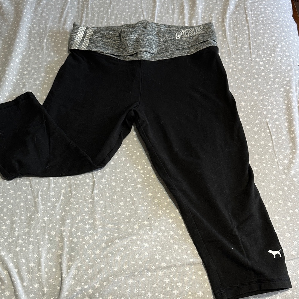 Throwback PINK Victoria secret yoga capris!